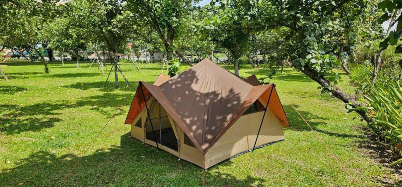 pinkcampstore.com